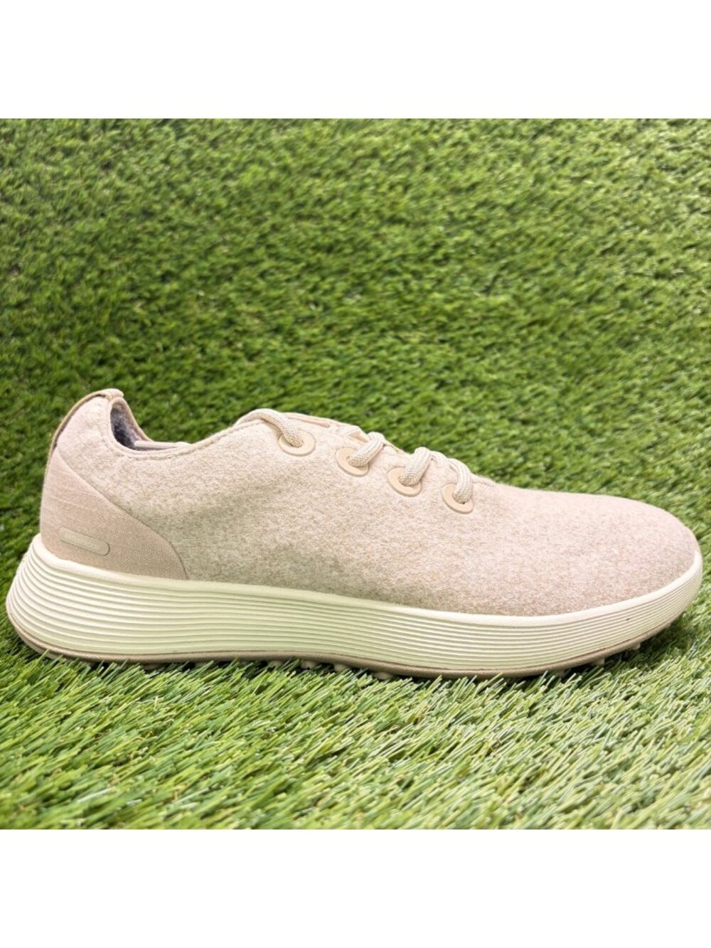 Allbirds Wool Runner NZ Waterproof Women Size 10.5 Beige Athletic Shoes Sneakers